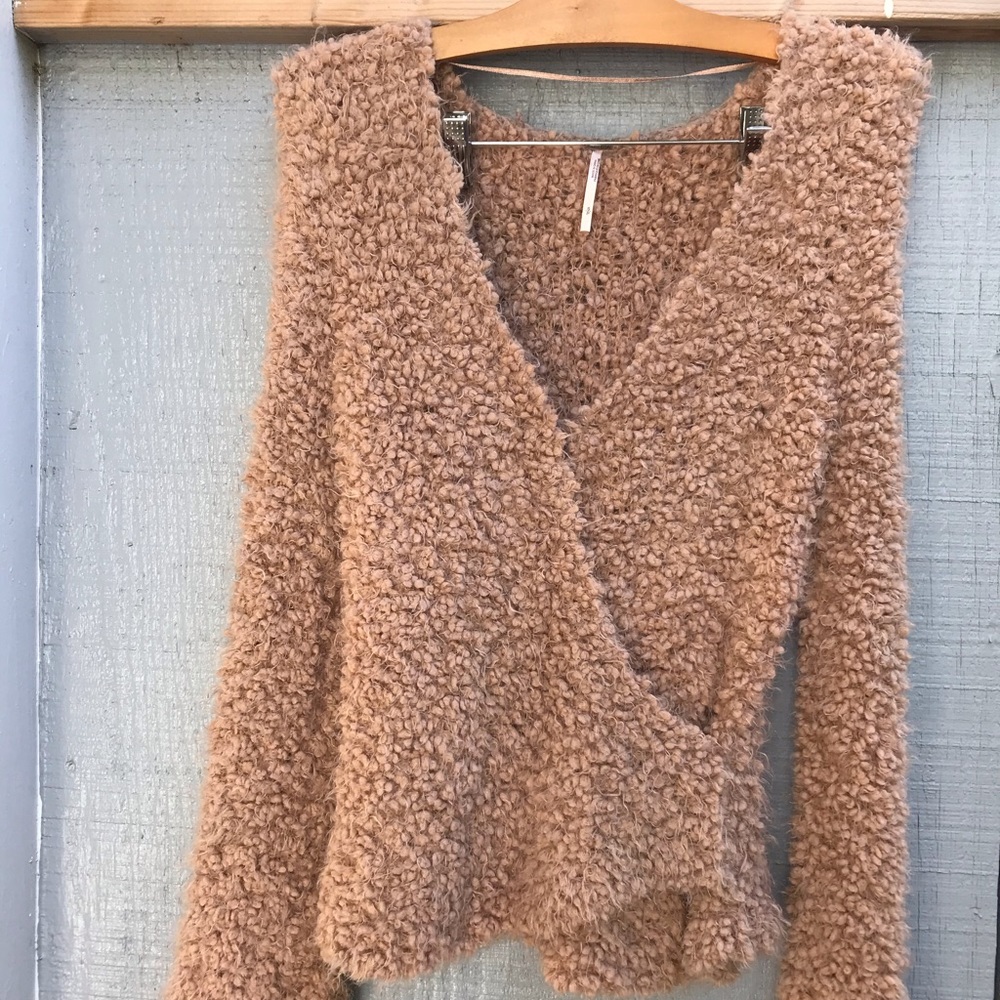 Sweater with bell sleeves